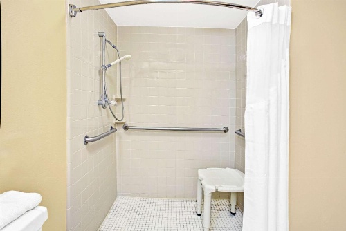 Super 8 By Wyndham Kissimmee Maingate Orlando Area image 14